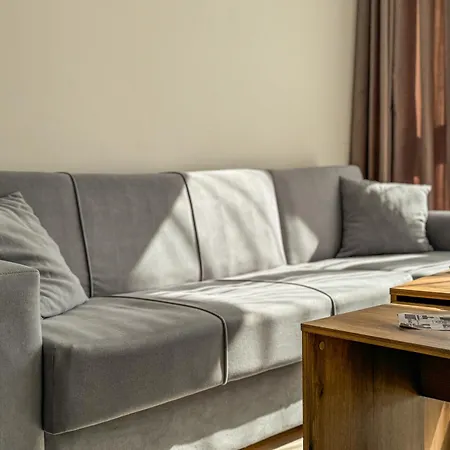 דירה Modern 1br With Free Street Parking And Free Gym Pass 5-min Drive From Centre פלובדיב