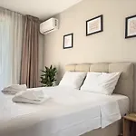 Apartment Modern 1br With Free Street Parking And Free Gym Pass 5-min Drive From Centre *