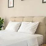 Modern 1br With Free Street Parking And Free Gym Pass 5-min Drive From Centre Plowdiw