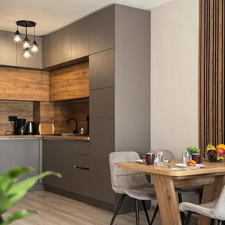 Apartmán Modern 1br With Free Street Parking And Free Gym Pass 5-min Drive From Centre